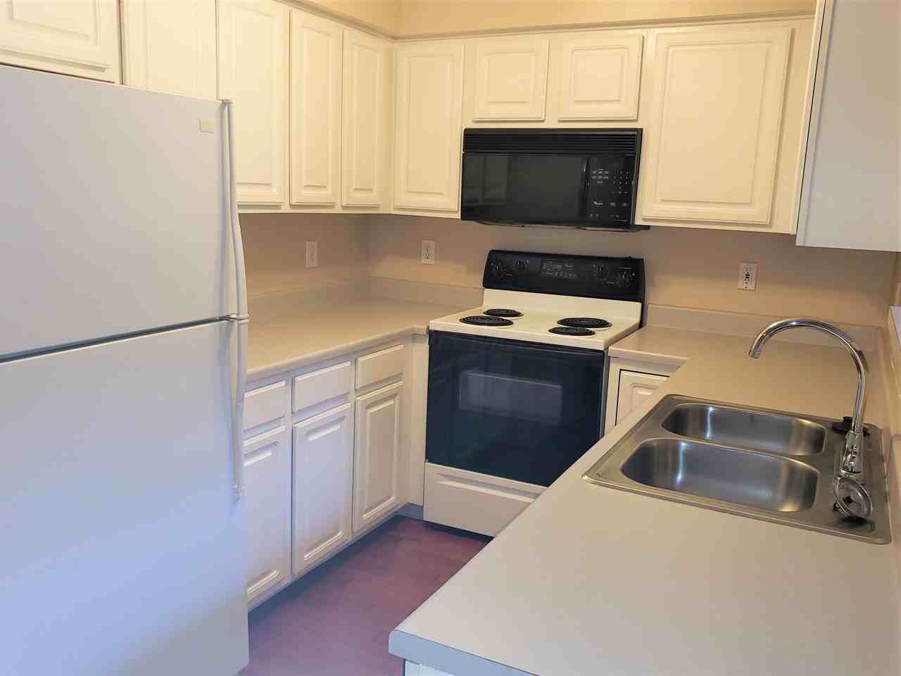 2972 Glenloch Circle - Photo 7 of 33