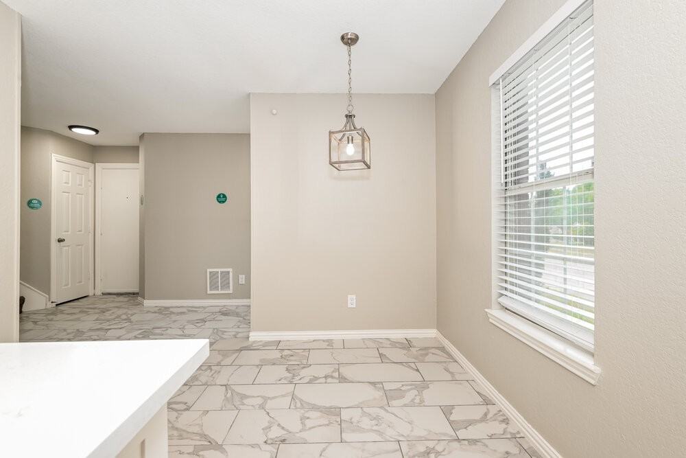 1506 Rancho Dr - Photo 7 of 17