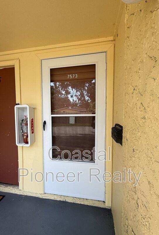 7573 Abonado Rd - Photo 3 of 28