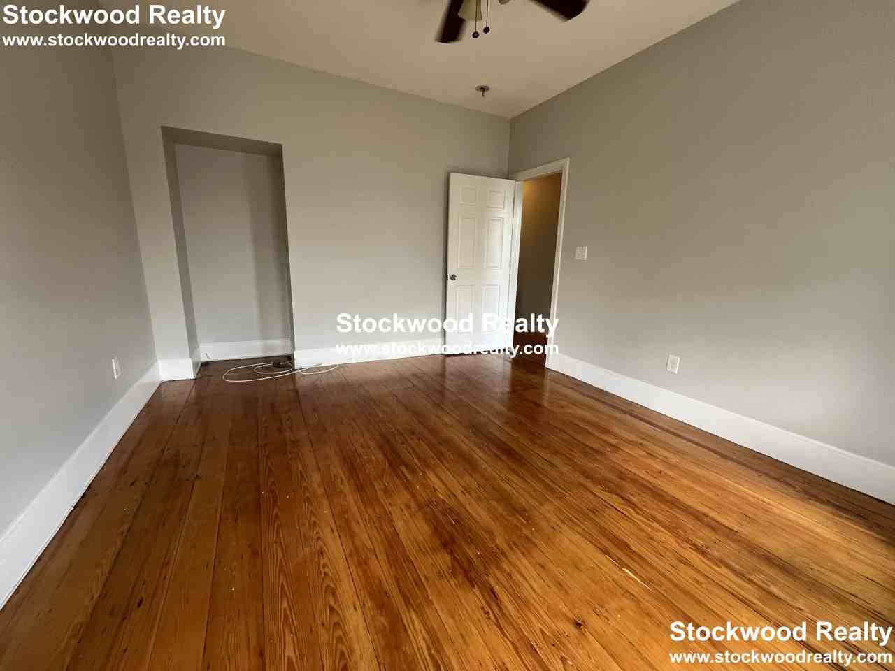 Howell St #3 - Photo 2 of 39