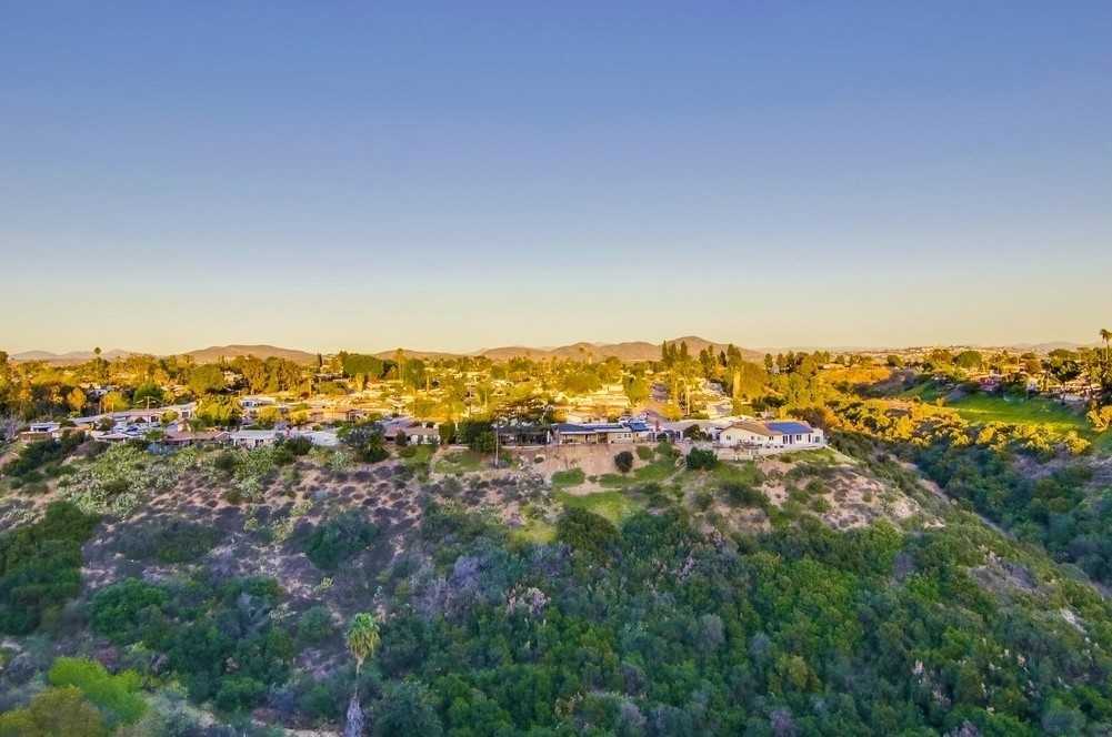 2783 Walker Dr #NA - Photo 3 of 14