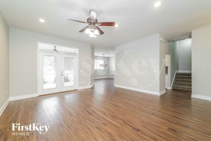 5920 Buck Run Dr - Photo 3 of 15