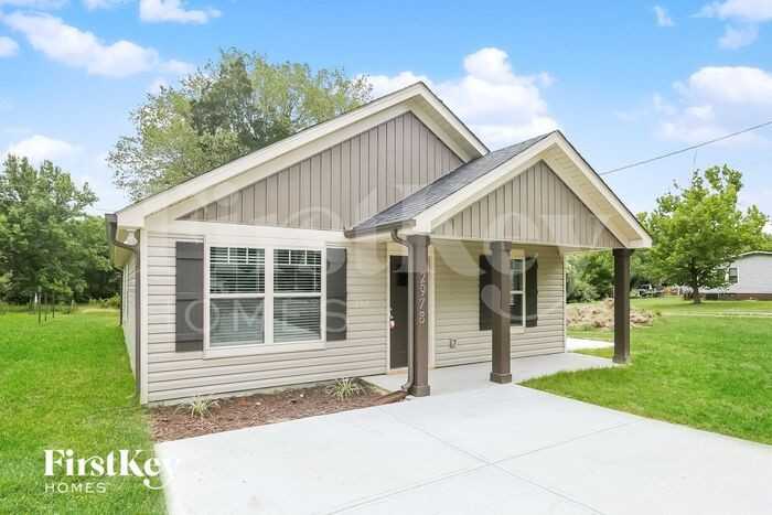 2978 Camp Julia Rd - Photo 2 of 15