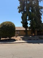 featured image of 2081 W Della Ave