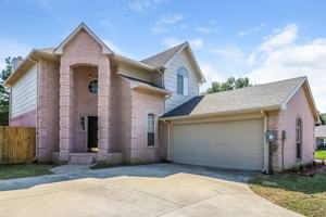 featured image of 1945 Hobart Ln