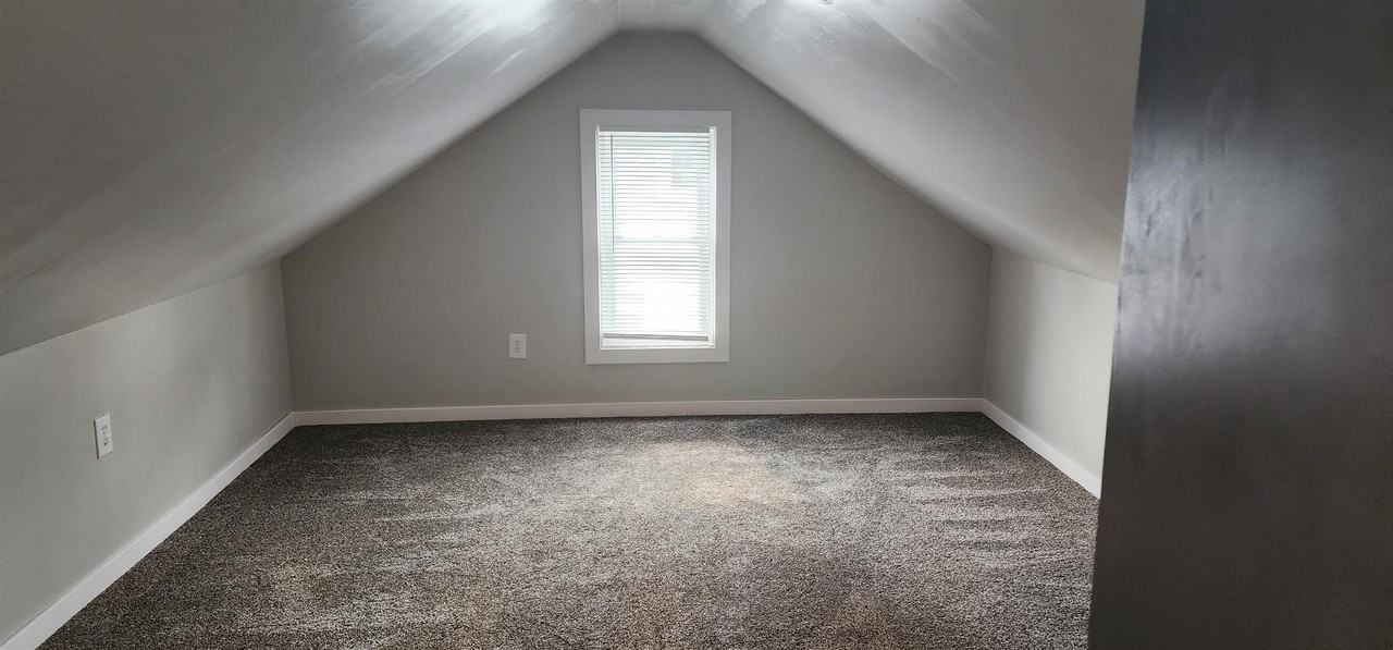 741 Banghart Street - Photo 5 of 10