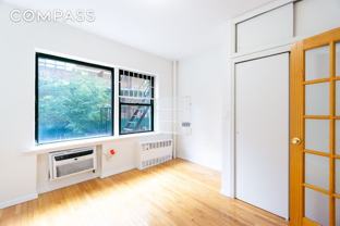 319 E 25th St #2B - Photo 1 of 1