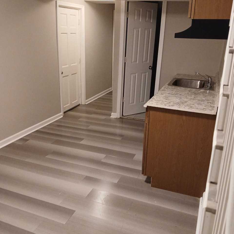 1206 Quo Avenue - Photo 3 of 4