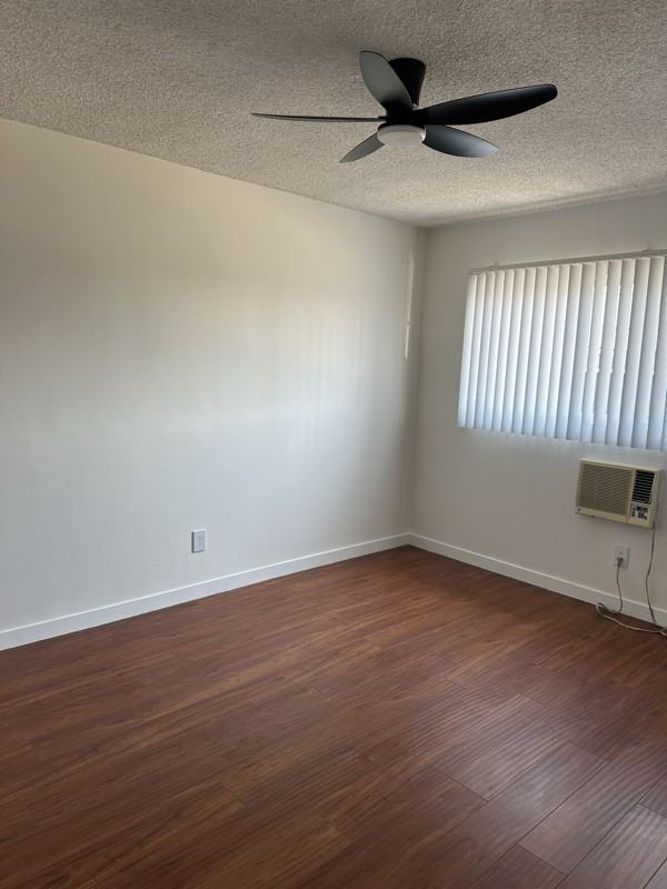 8120 Owensmouth Ave #9 - Photo 2 of 10