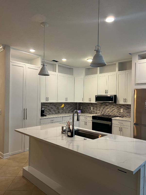 1425 Clubman Dr - Photo 2 of 21