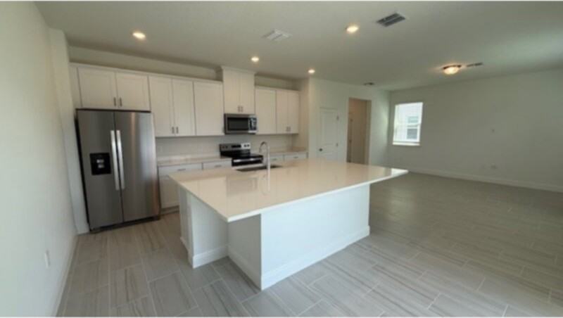 1832 Archer Dr - Photo 3 of 4