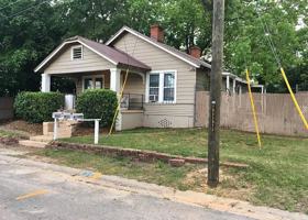 featured image of 465 Craft St #B