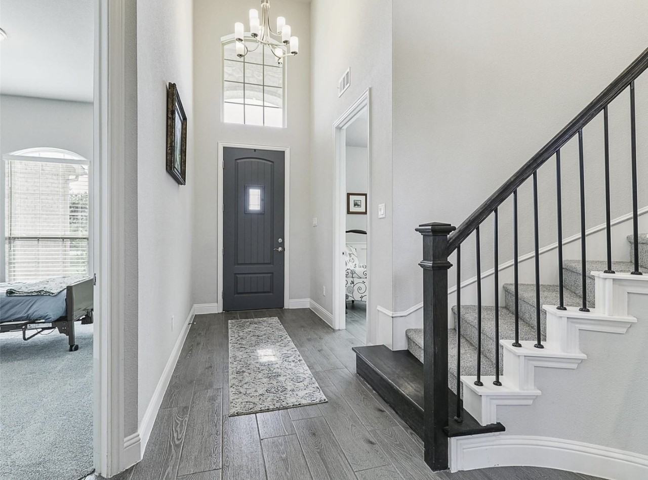 1140 Barrix Dr #NA - Photo 2 of 30