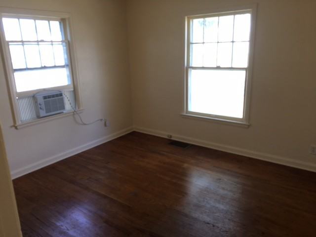 146 18th St Sw #NA - Photo 3 of 8