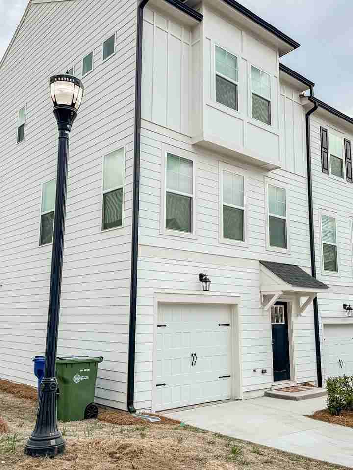 3217 Bateman Dr Sw #NA - Photo 7 of 50