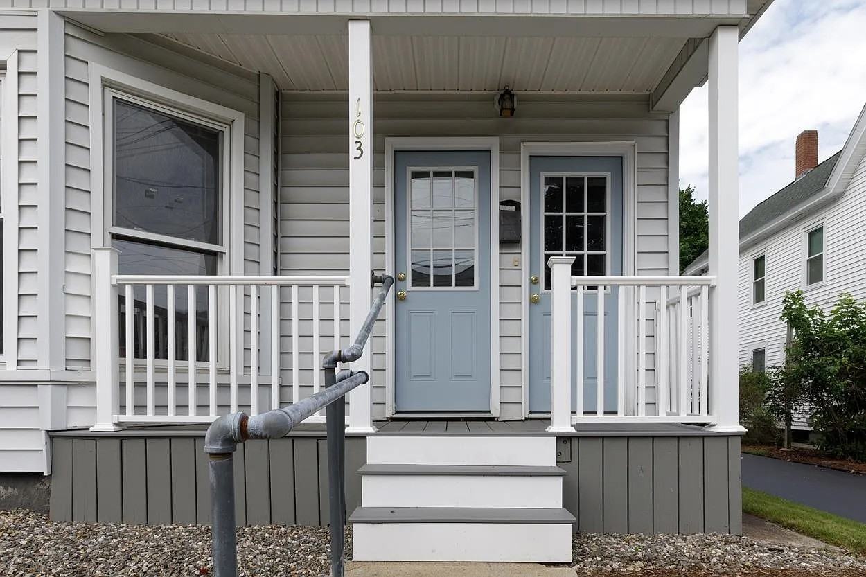 103 Vine St #A - Photo 3 of 27