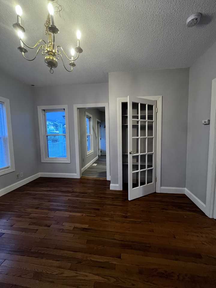 103 Vine St #A - Photo 7 of 27