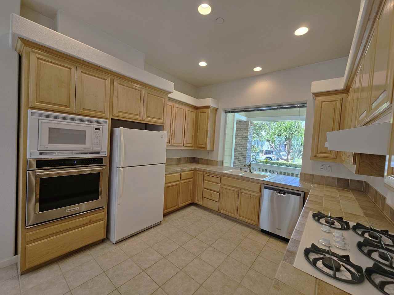 397 Raven Way #NA - Photo 7 of 34