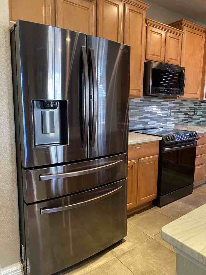 9113 Kornbrust Cir #1 - Photo 5 of 28