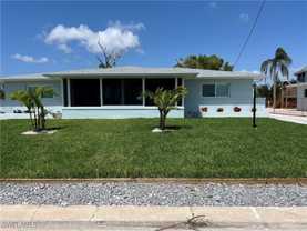 12100 Siesta Dr - Photo 1 of 1