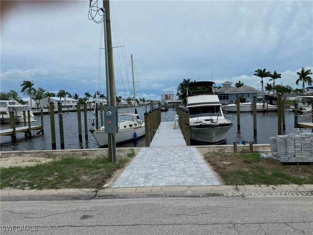 12100 Siesta Dr - Photo 6 of 10