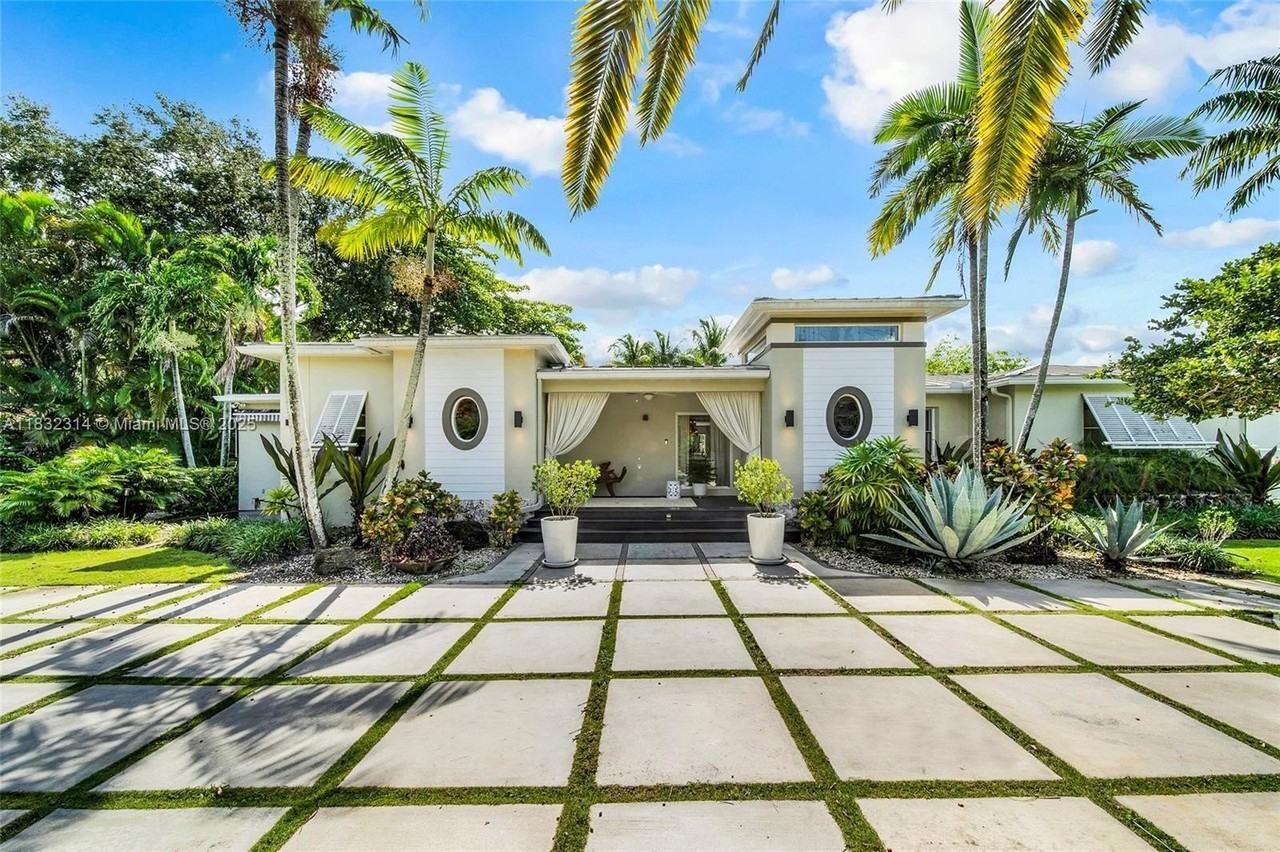 6645 Sw 73rd Ct - Photo 4 of 37