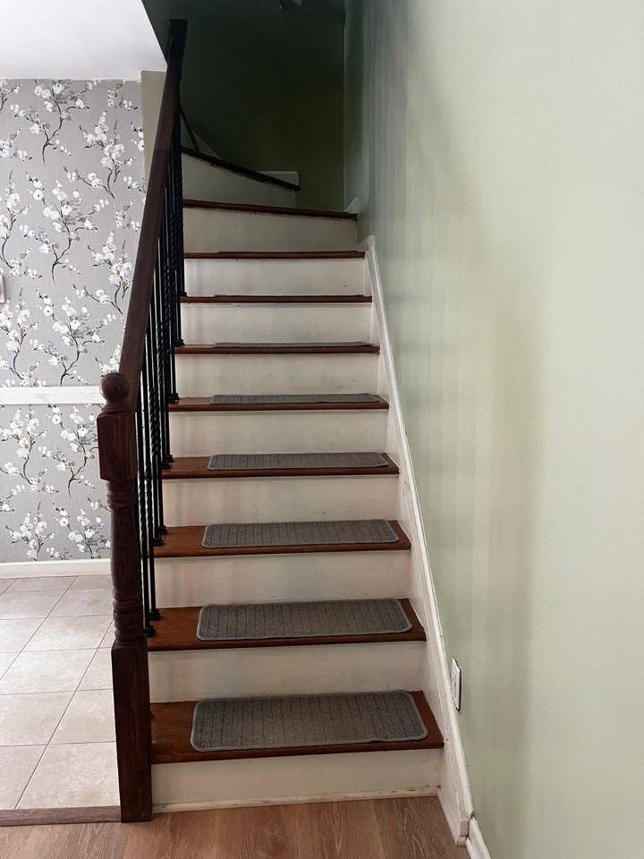 21 Eugene St - Photo 5 of 10