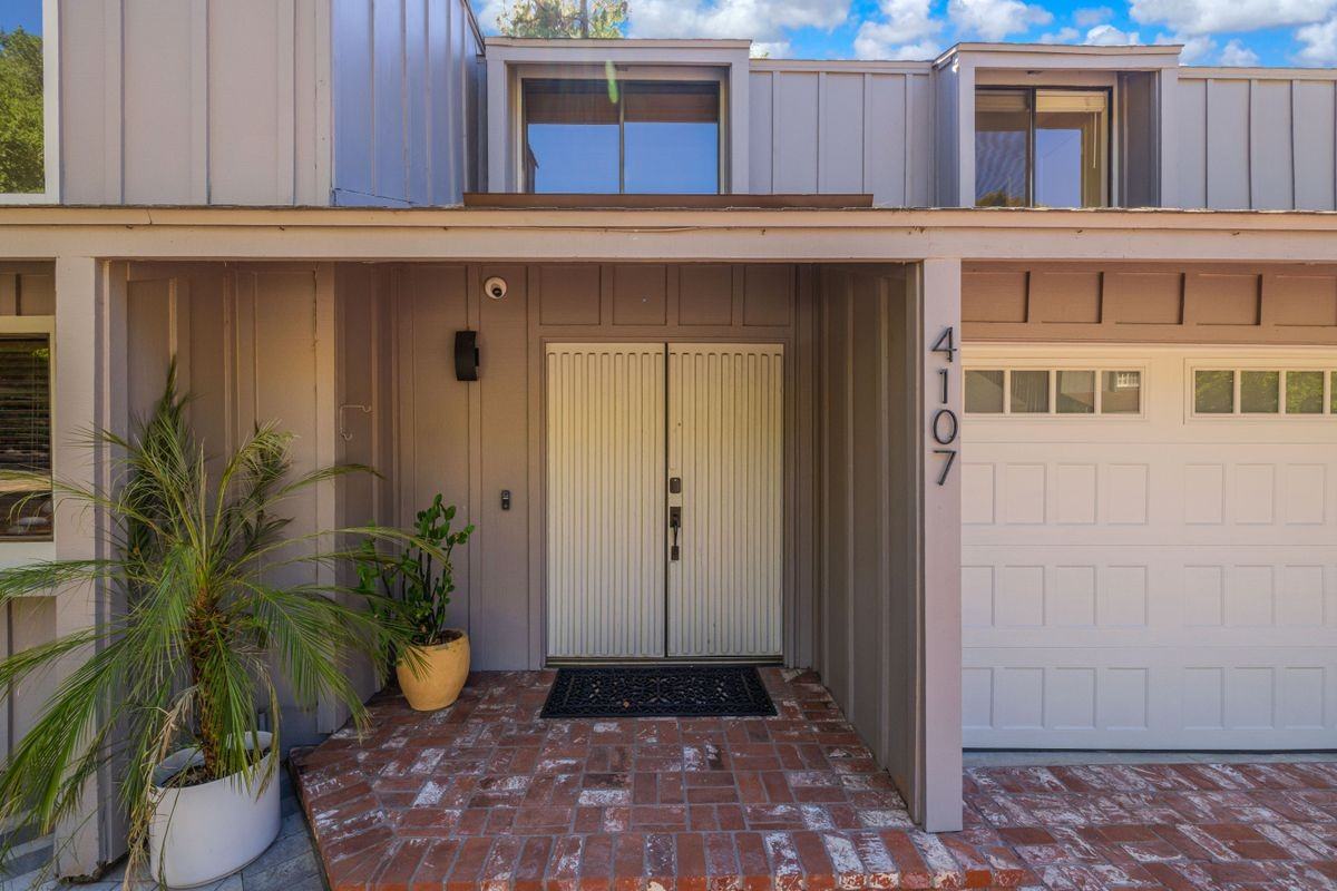 4107 Pine Hollow Rd - Photo 2 of 11