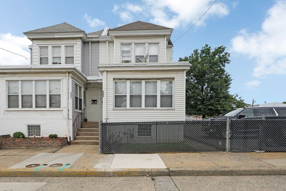 3403 River Rd - Photo 3 of 42