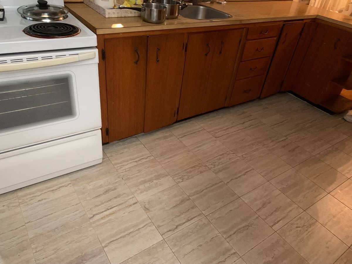 4140 Brownlea Road - Photo 7 of 10