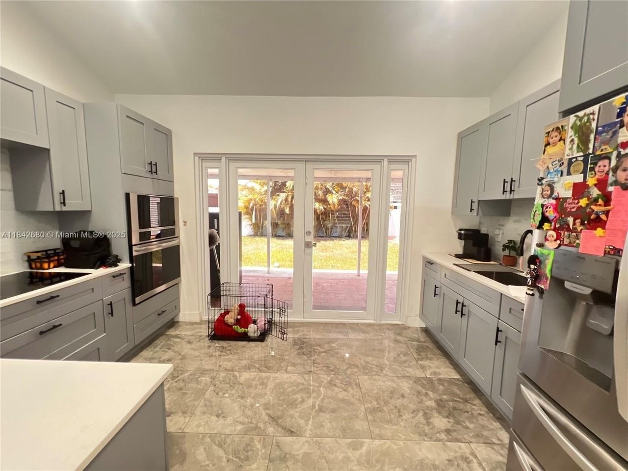 3655 Nw 14th St - Photo 4 of 16