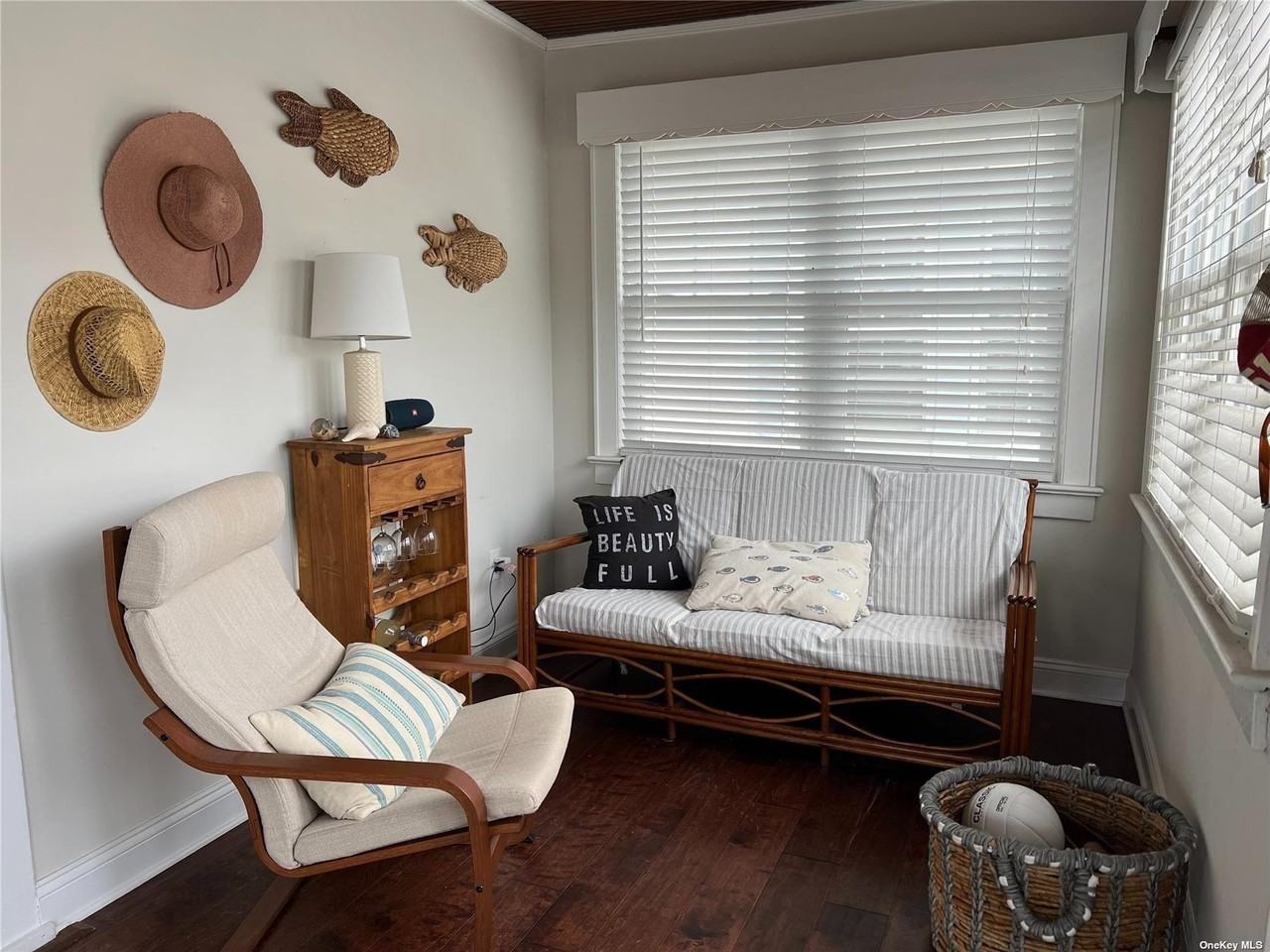 29 Wisconsin St - Photo 2 of 12