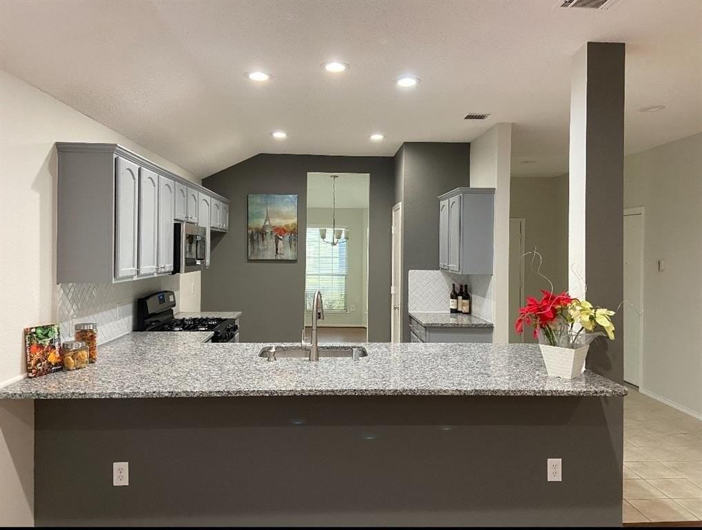 9812 Fillmore Dr - Photo 6 of 20