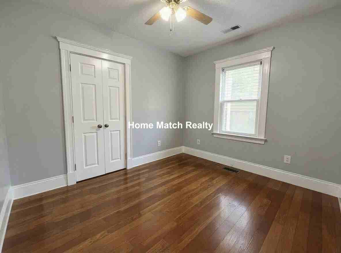 Perry St #1 - Photo 2 of 9