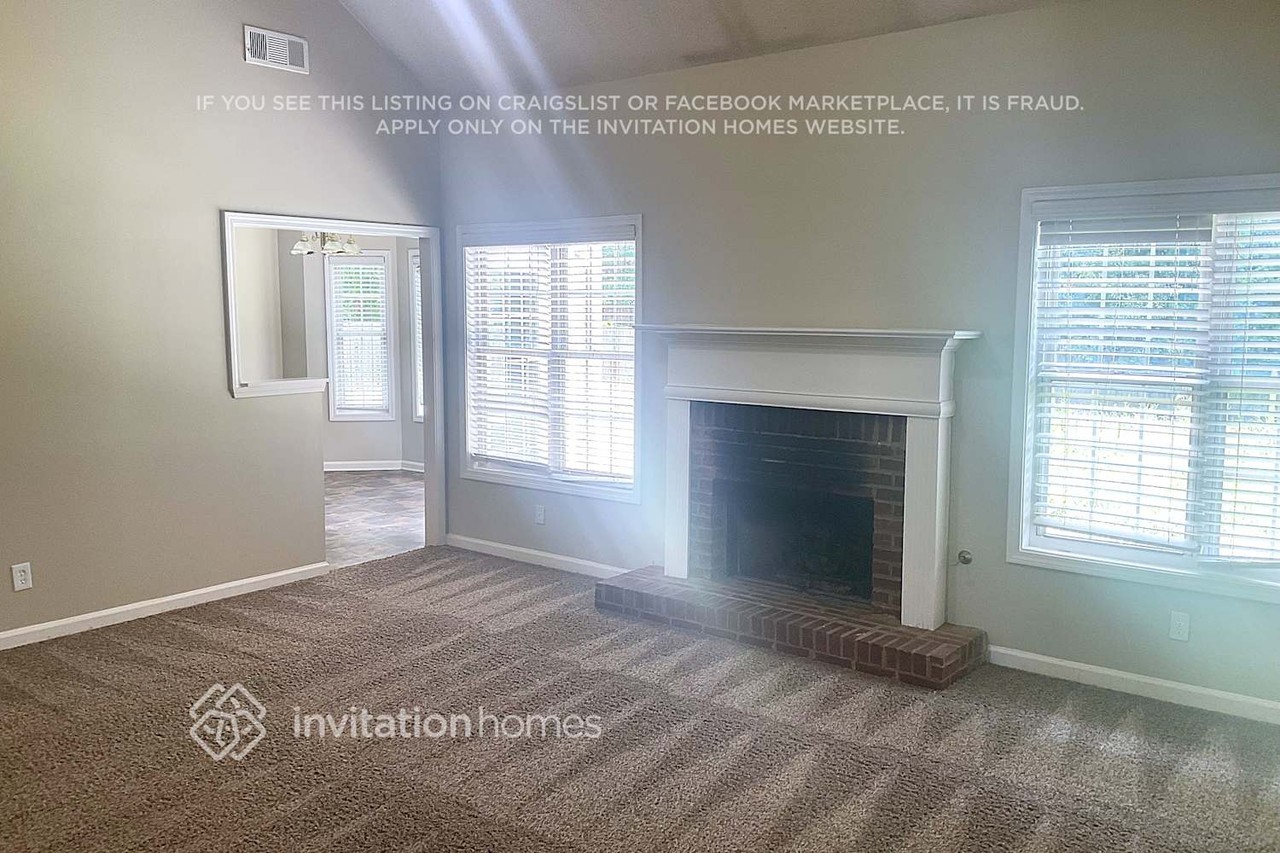 63 Hillcrest Court - Photo 2 of 12