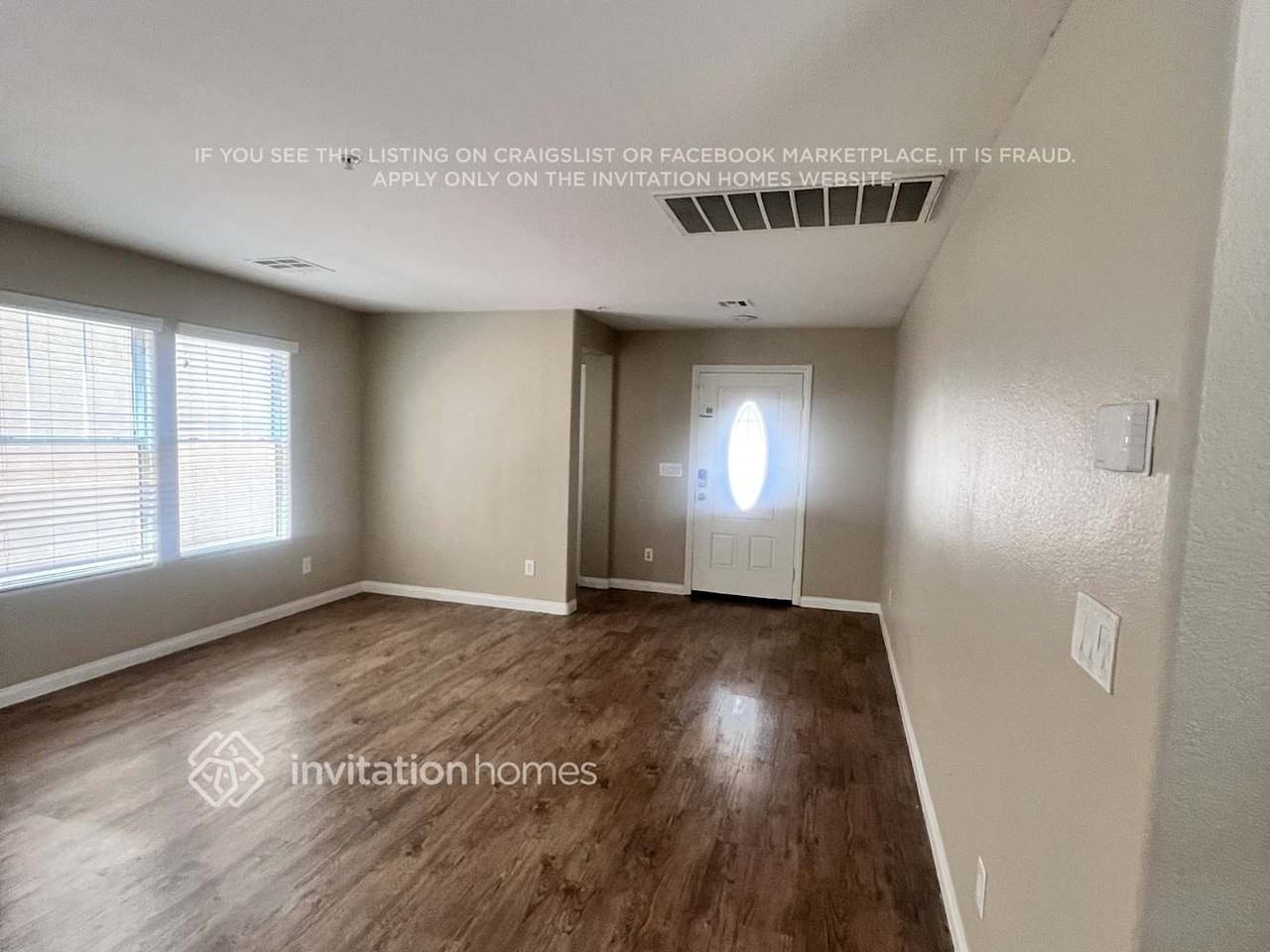 644 Desert Passage St - Photo 4 of 23