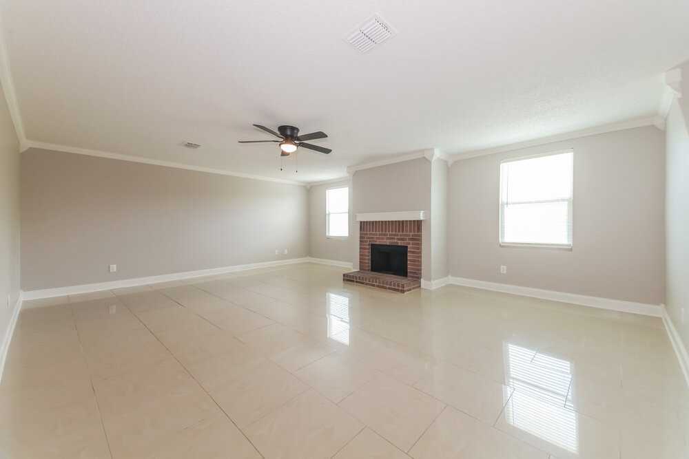 1421 Nimitz Way - Photo 5 of 17