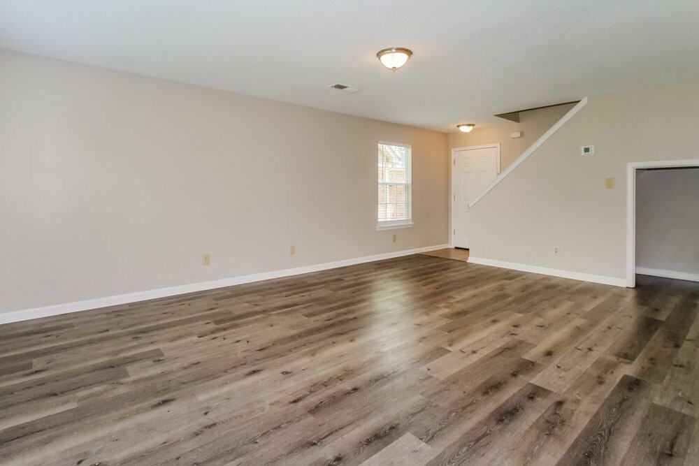 4830 Mistic Lake Dr - Photo 5 of 17