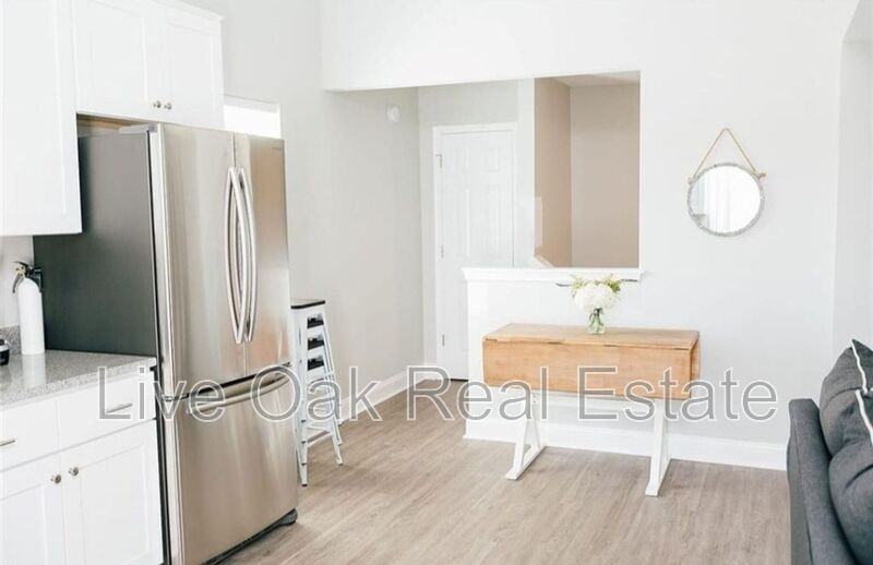 402 33rd St - Photo 5 of 10