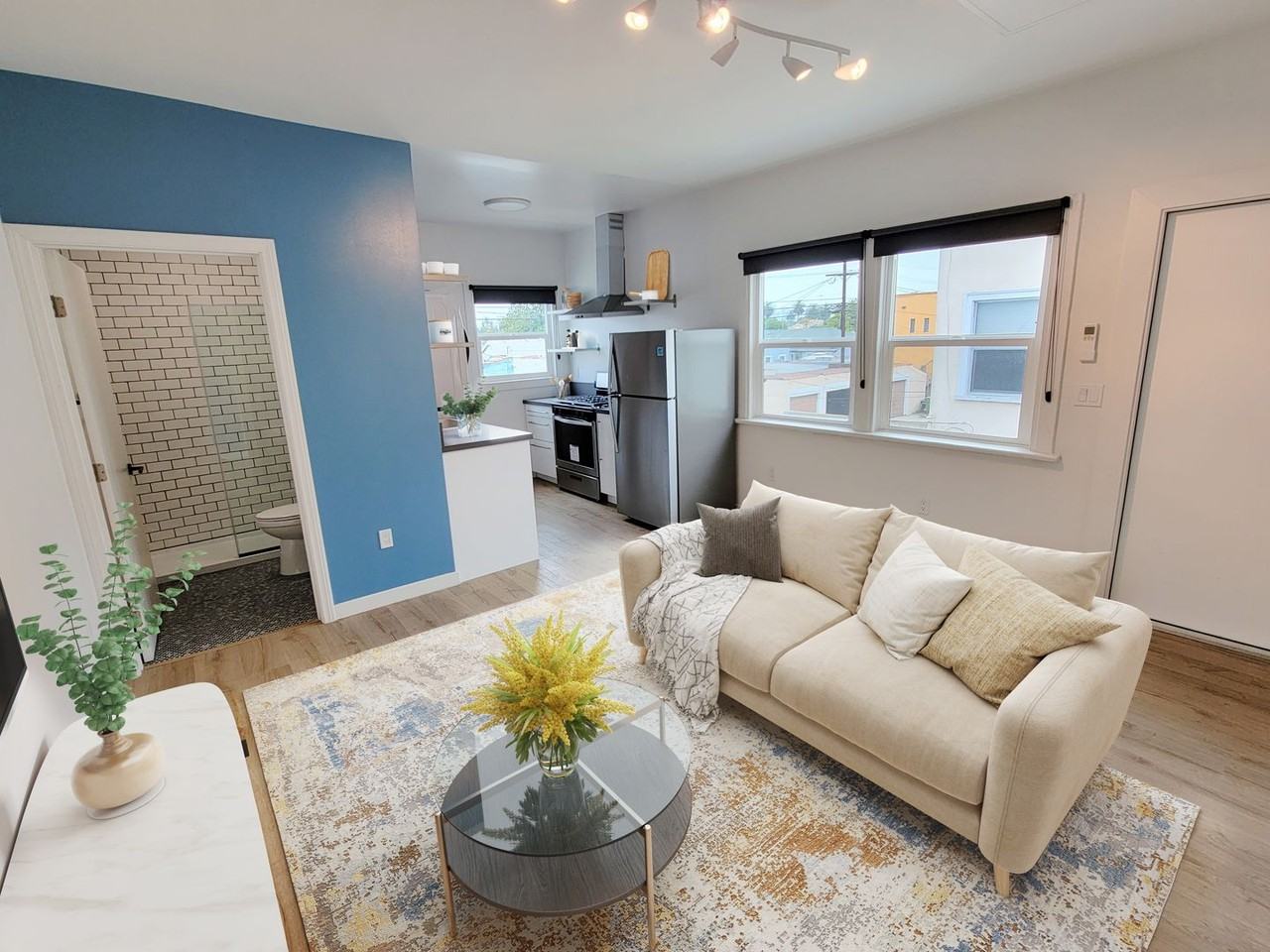 3996 S Wilton Pl - Photo 2 of 5