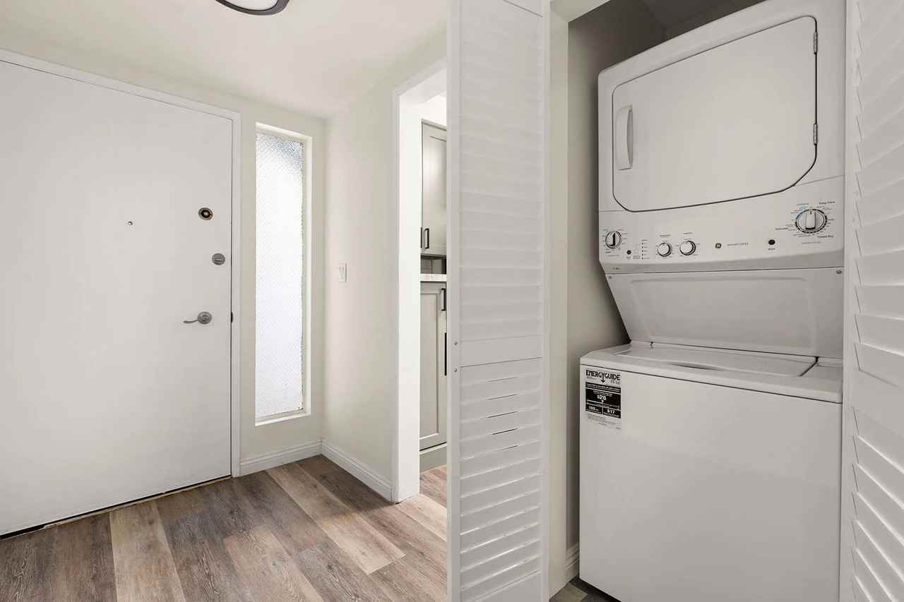 Florentine Apartments - Photo 4 of 18