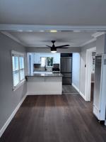 featured image of 222 La Brea St