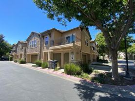3301 N Park Dr - Photo 1 of 1