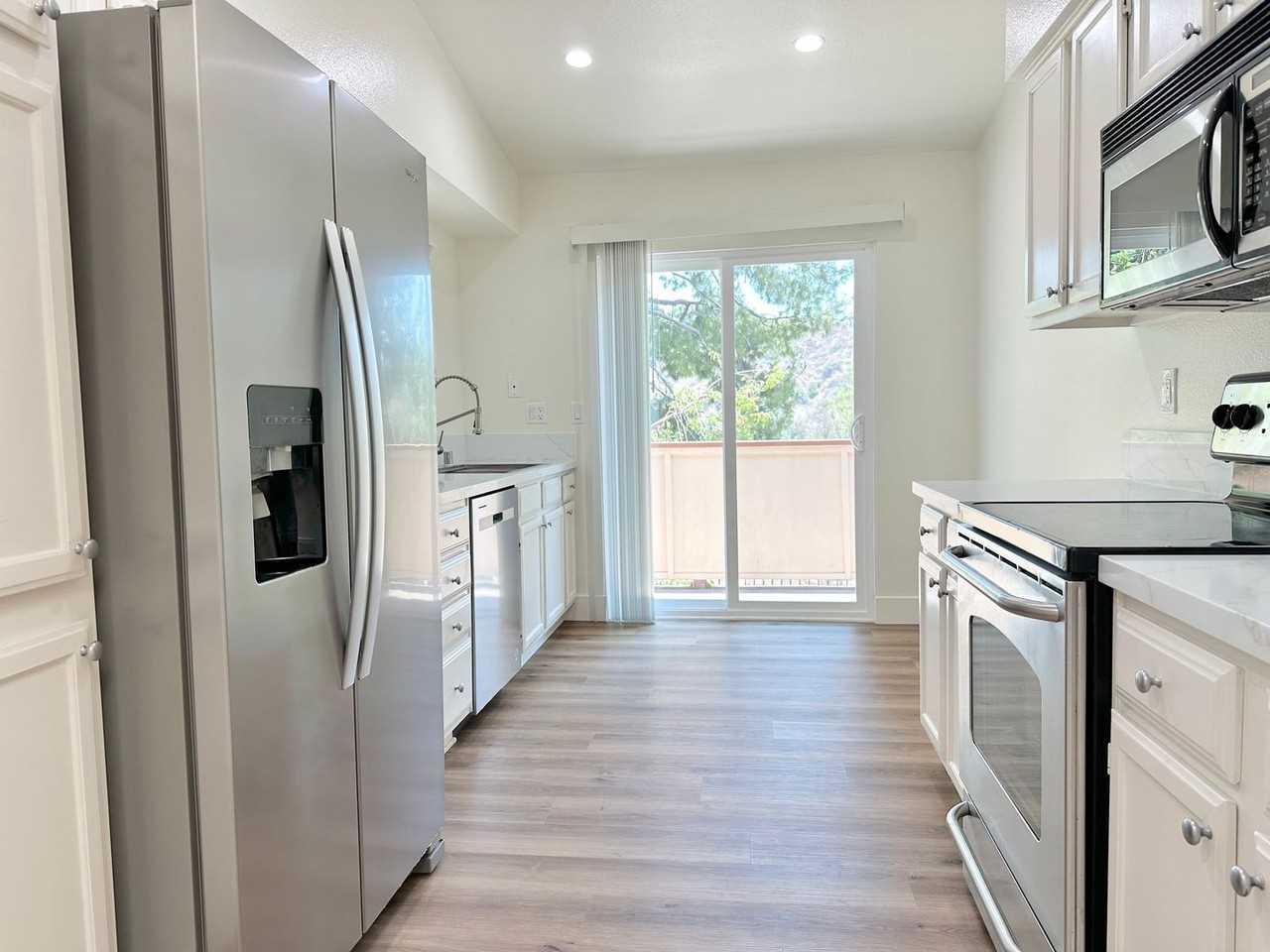 5215 Box Canyon Ct #20H - Photo 2 of 25