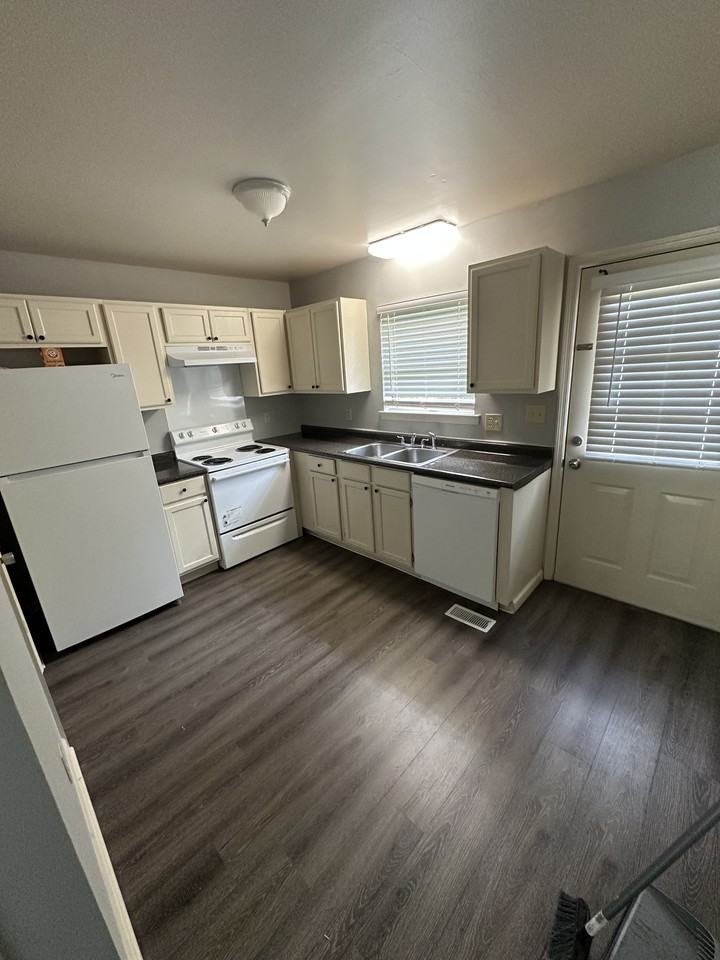 75 Agappa Ln #75 - Photo 7 of 11