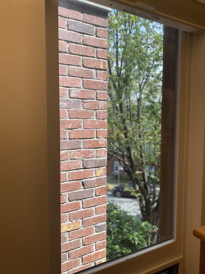 2410 Cornwall Avenue - Photo 3 of 21