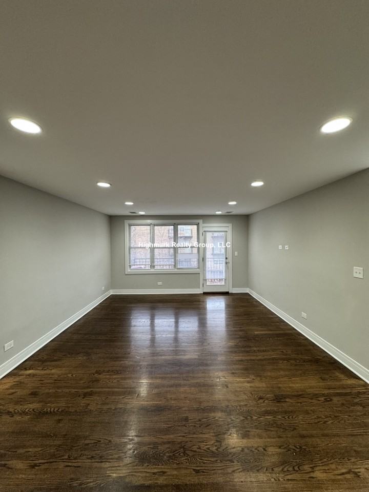 2528 W Fitch Ave #3 - Photo 6 of 19