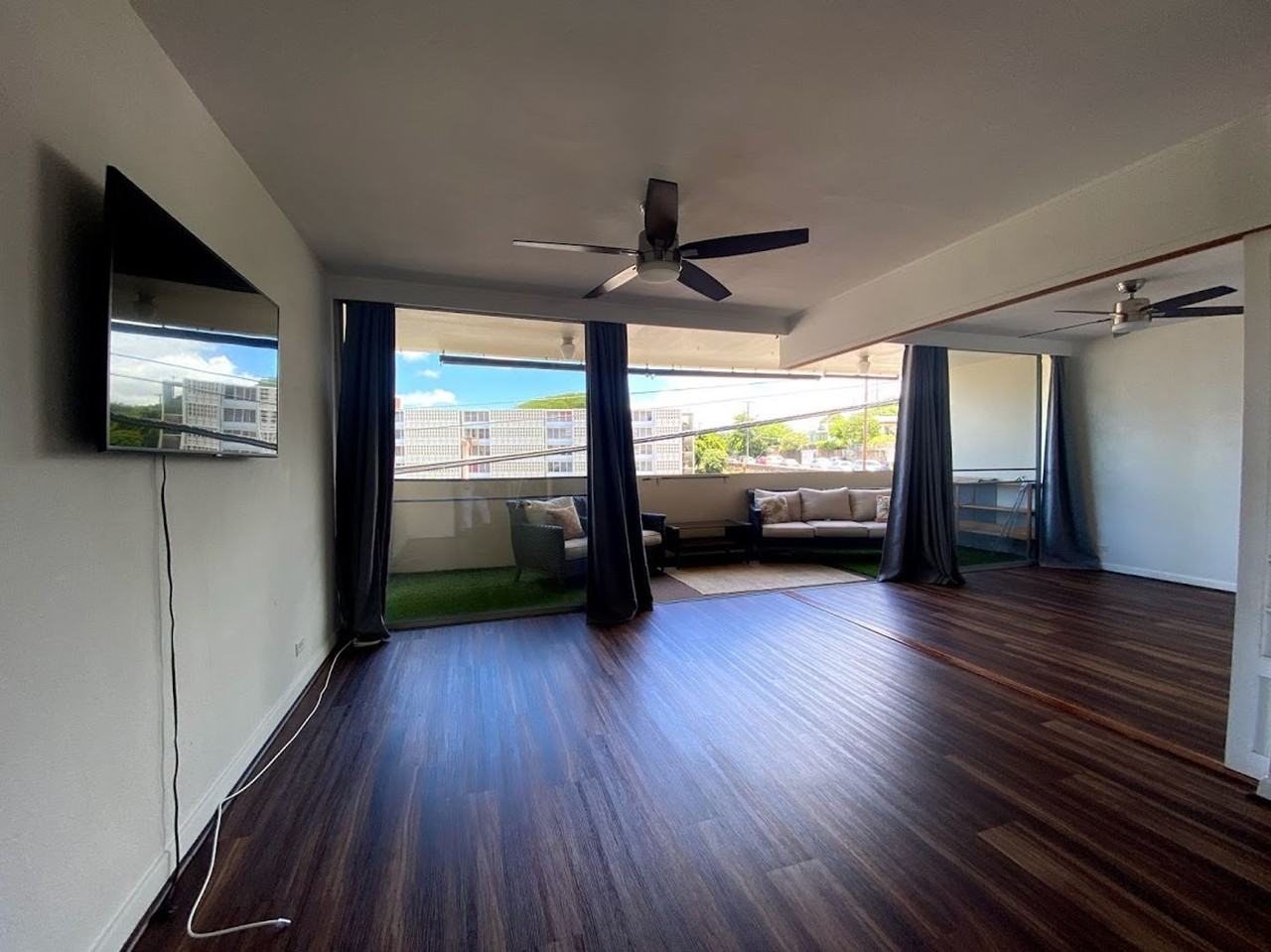 1423 Emerson St #212 - Photo 3 of 15
