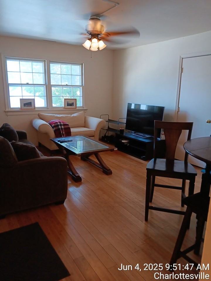 109 Kent Terr - Photo 6 of 13