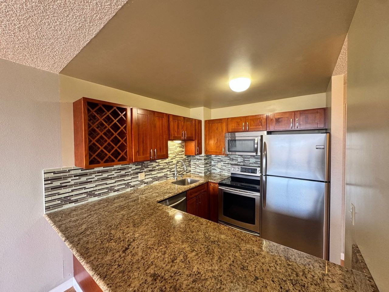 55 S Kukui St - Photo 4 of 18